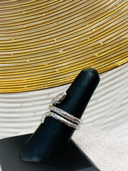 Entwined With Magic Ring (Silver)