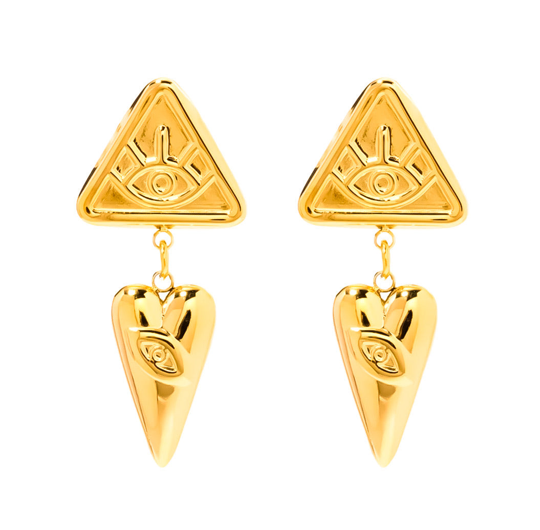 Golden Gaze Heart Earrings